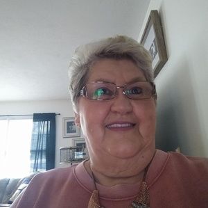 Meet your Posher, Faye